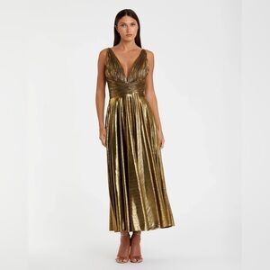 NWT $498 MAC DUGGAL Sleeveless V Neck Pleated Top Metallic Dress MIDI TEA 30761